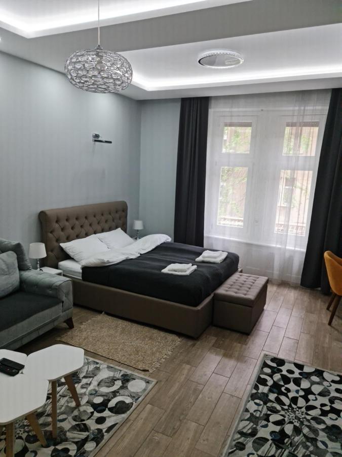 Patrus II Apartment Subotica Exterior foto